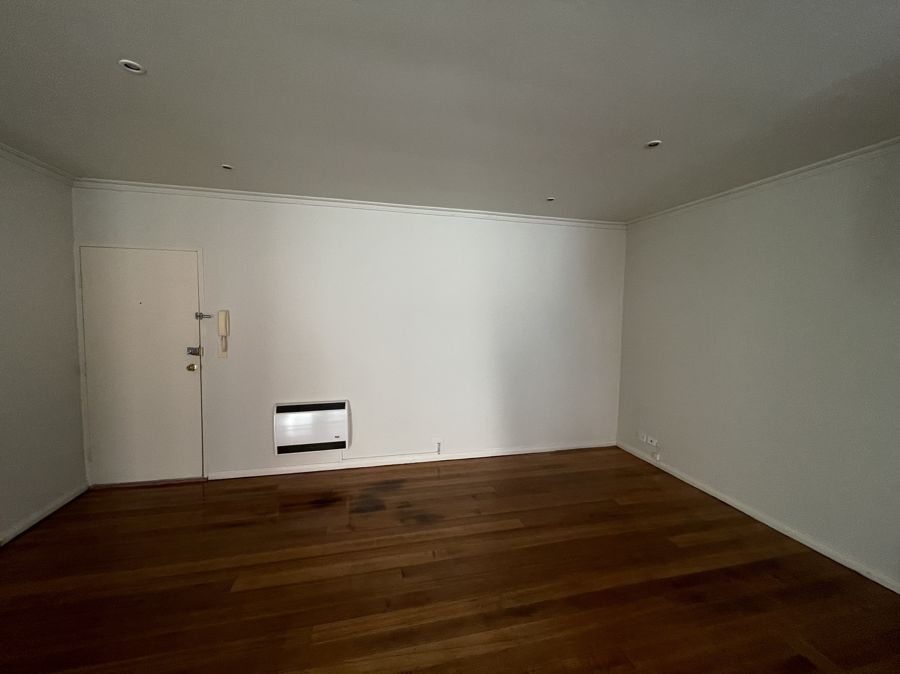 2/26 Mitchell Street, BRUNSWICK VIC 3056 Walshe & Whitelock