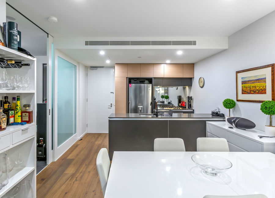 21167793-NORTH-MELBOURNE-5