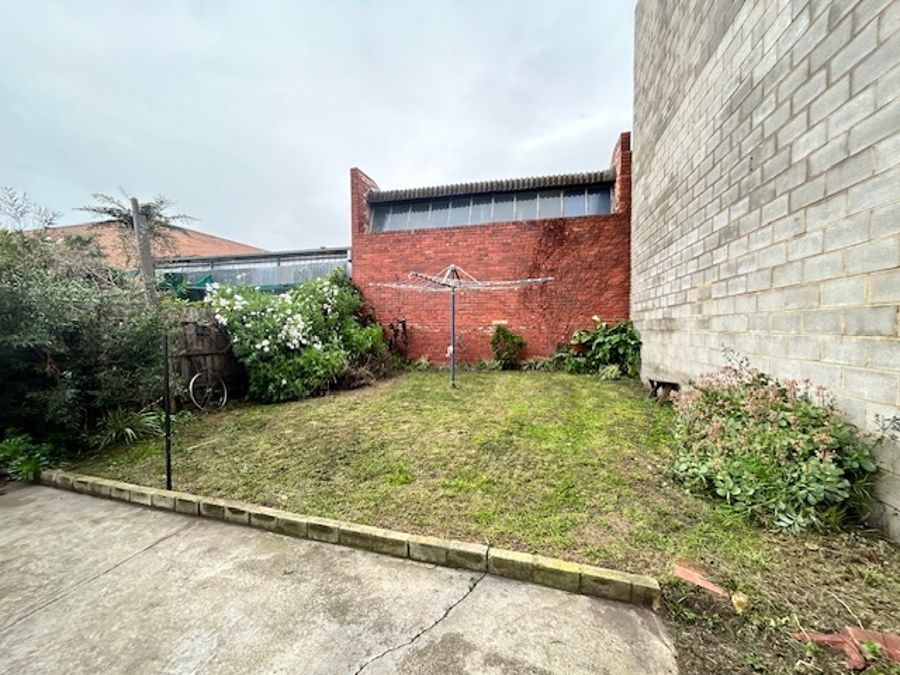 15930995-BRUNSWICK-6