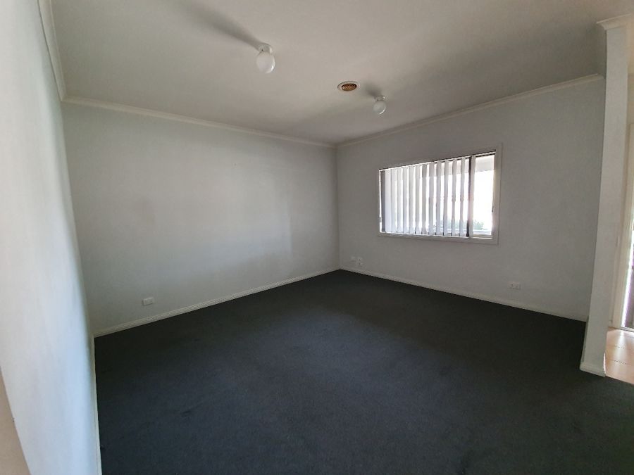 16270675-ROXBURGH-PARK-5