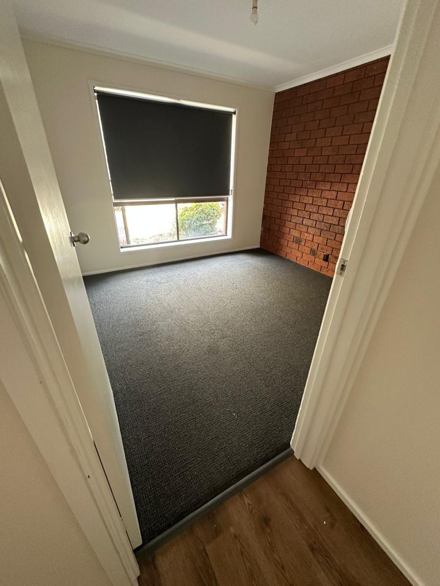 21571537-SHEPPARTON-1