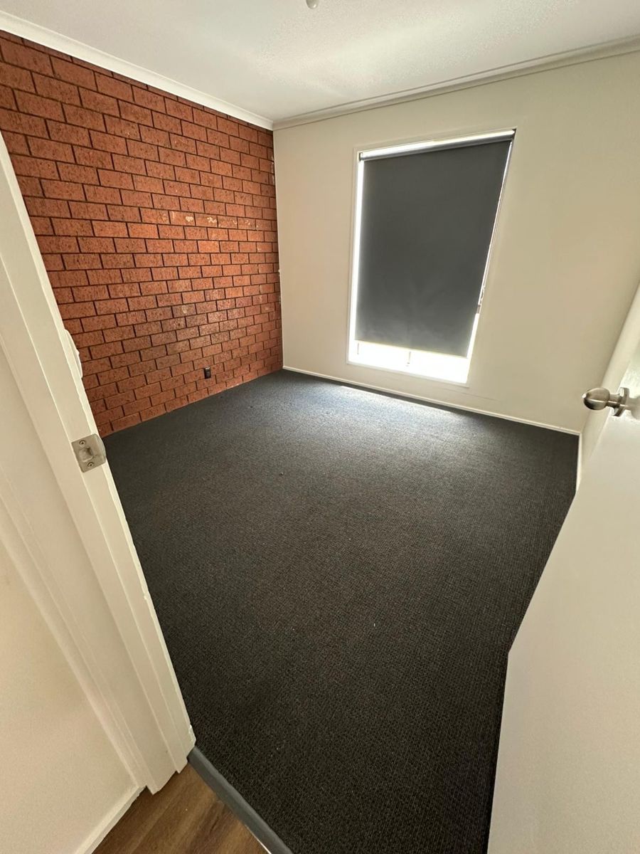 21571537-SHEPPARTON-2