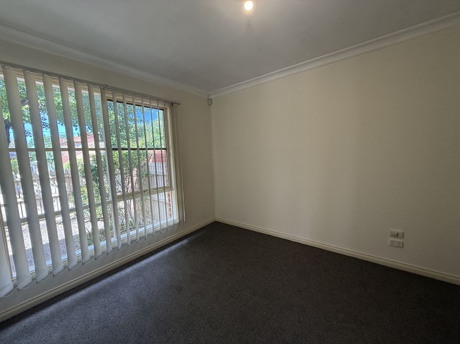 21571766-GLEN-HUNTLY-2