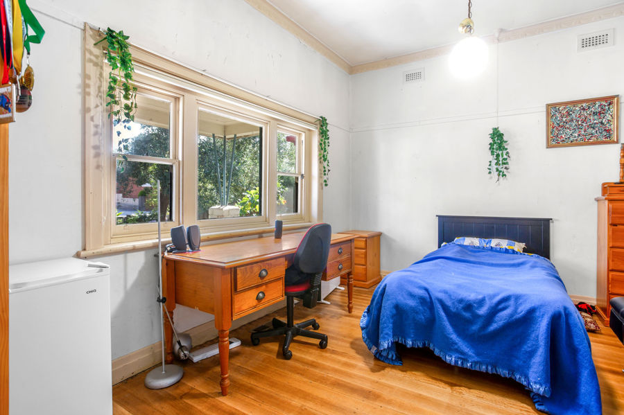 21602480-COBURG-NORTH-1