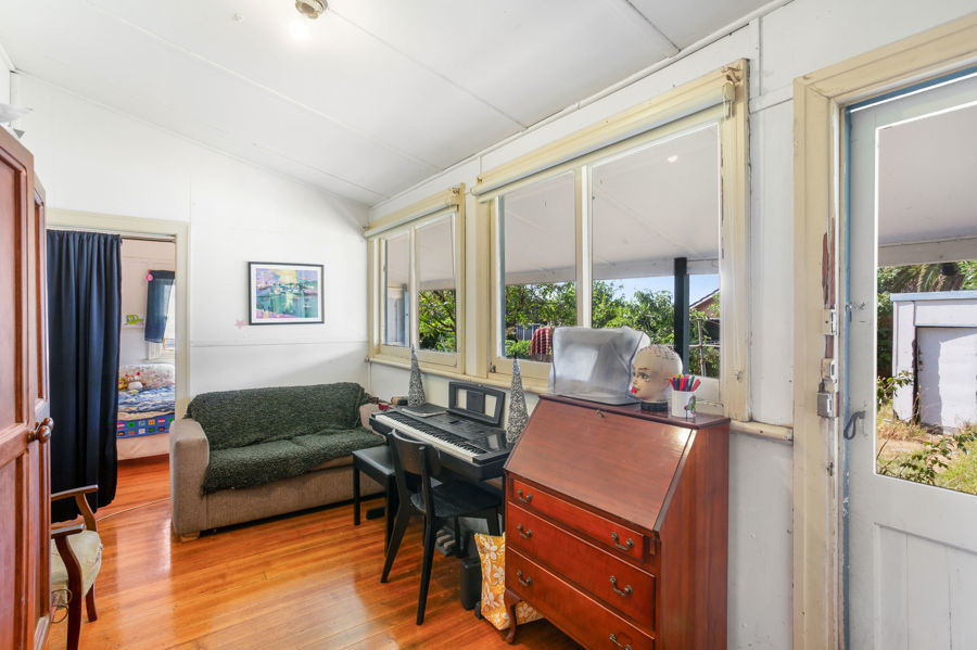 21602480-COBURG-NORTH-3