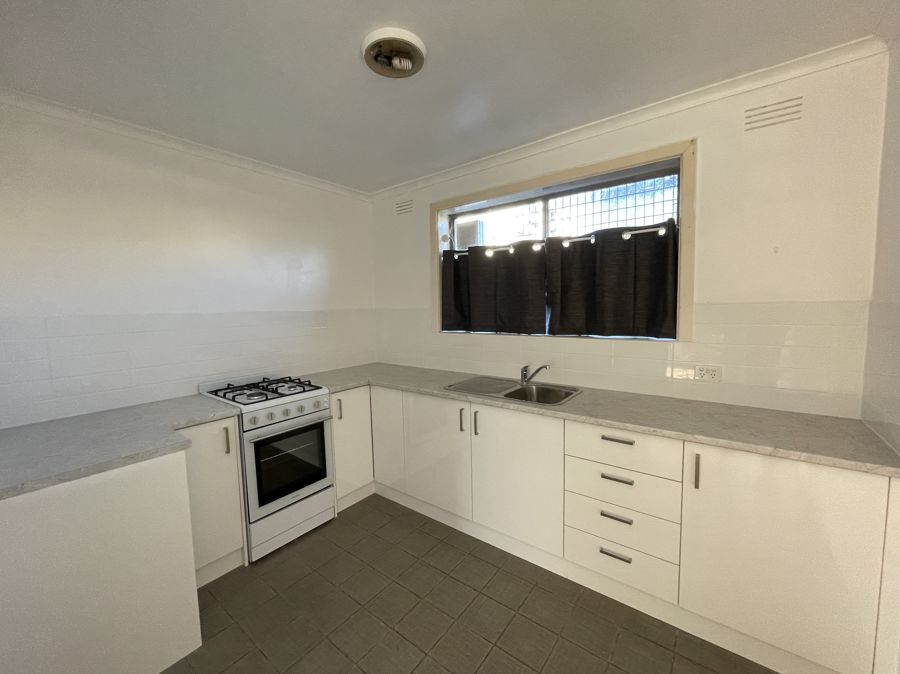21631505-BRUNSWICK-EAST-2