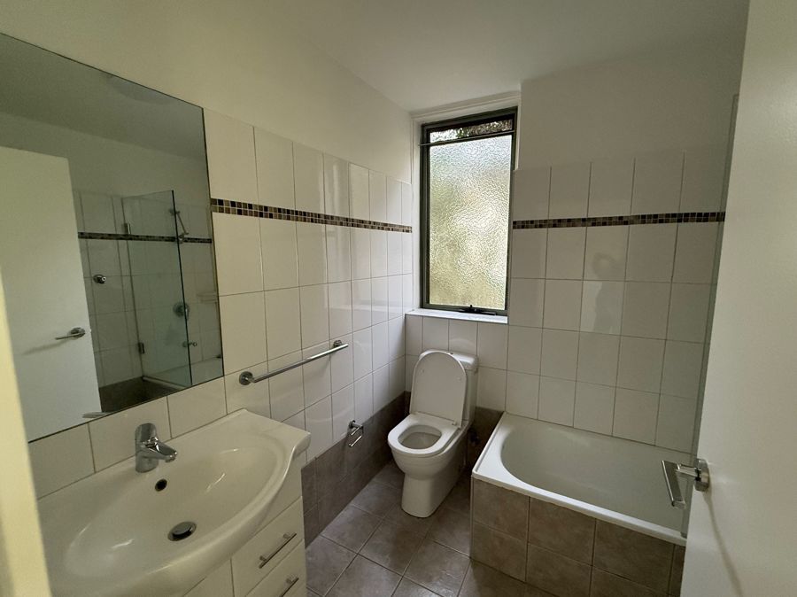 21638754-CLIFTON-HILL-1