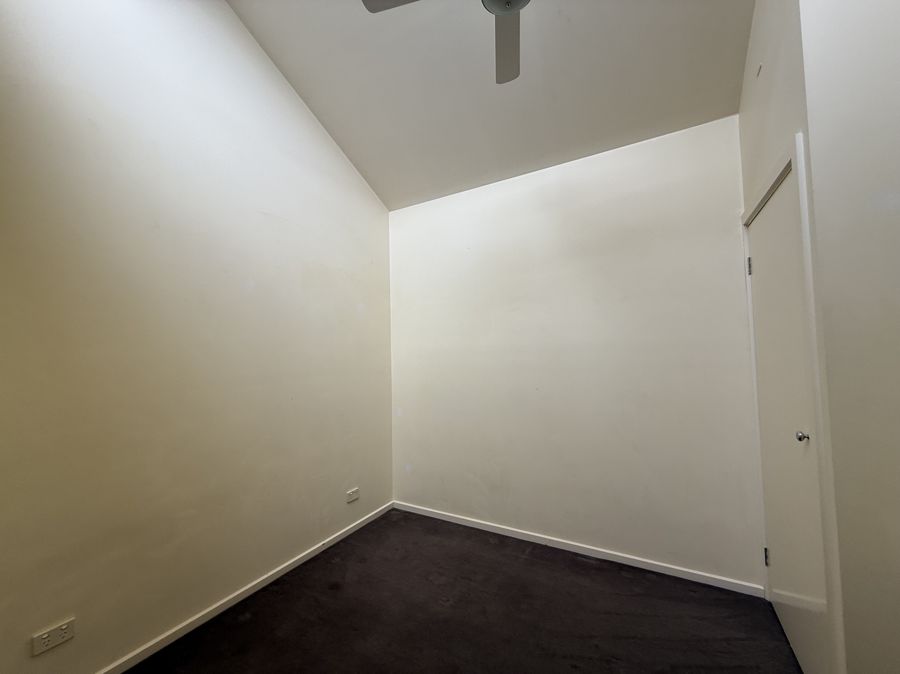 21656576-BRUNSWICK-WEST-9