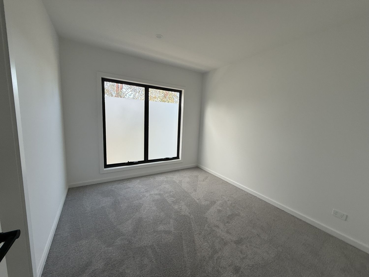 21675527-MELTON-4