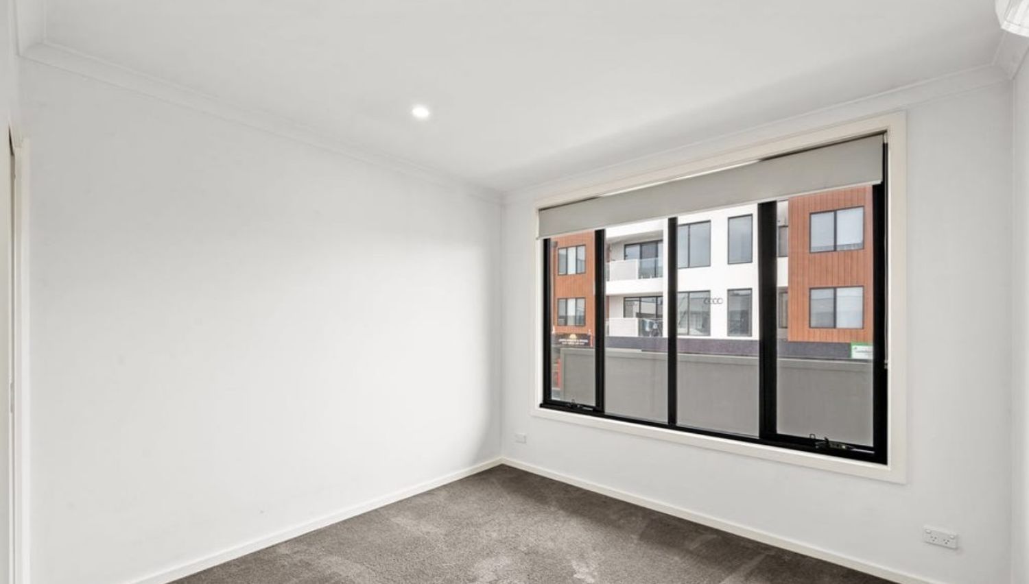 21678487-CRAIGIEBURN-7