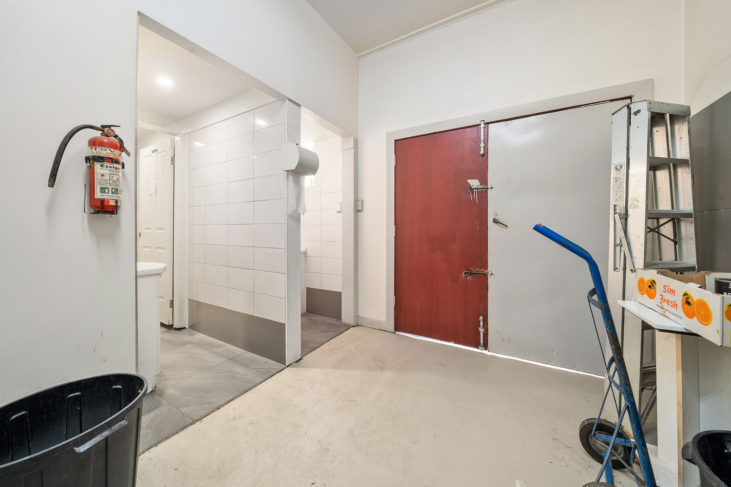 21678806-BROADMEADOWS-9