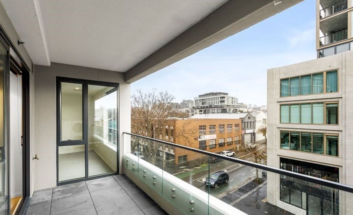 21682429-COLLINGWOOD-1